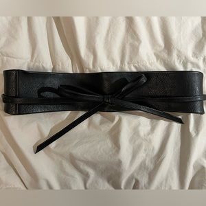 LeChateau faux leather wrap belt